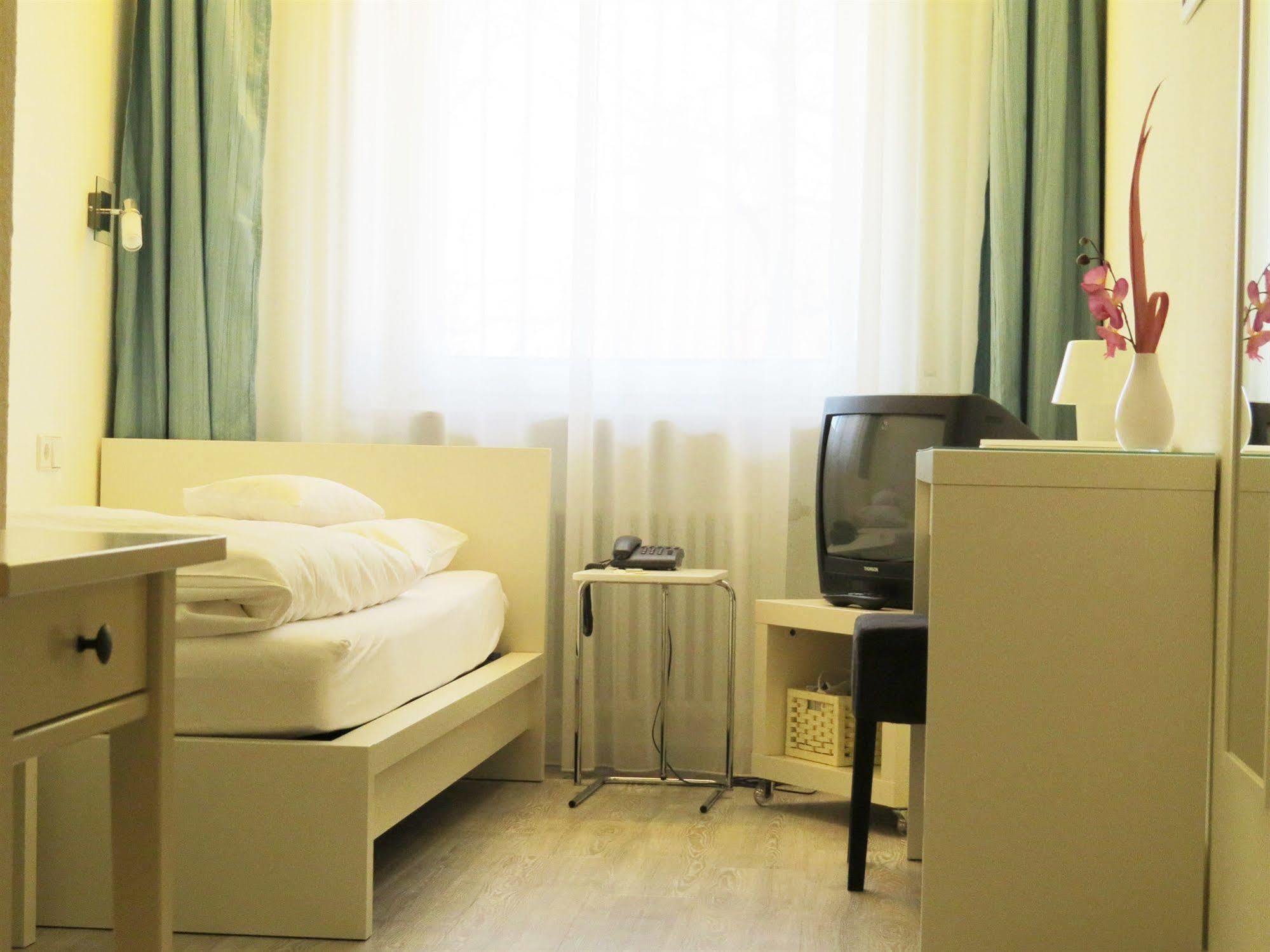 Hotel & Restaurant Die Linde Wangen  Ngoại thất bức ảnh